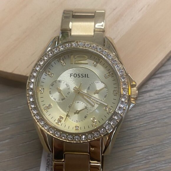 Fossil Riley 'Boyfriend' Gold tone Watch NWT ES - 3203 - Picture 1 of 12